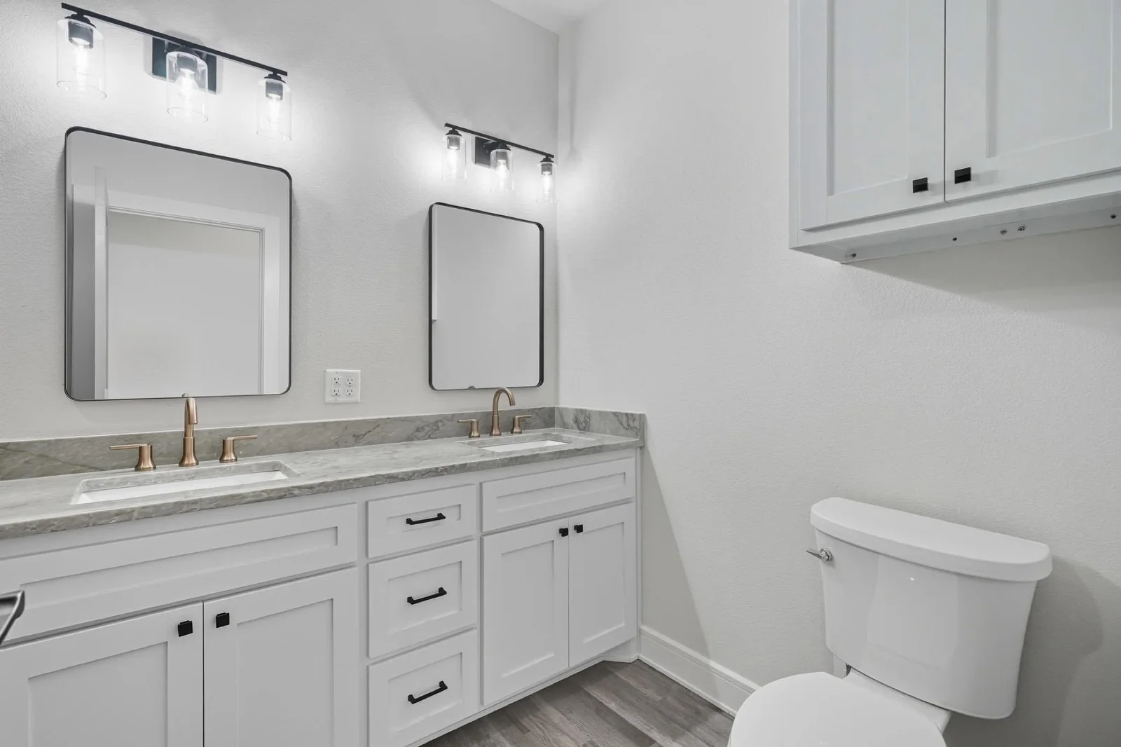 Clean white bathroom finish